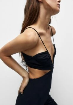 PULL & BEAR Cut-Out - Combinaison - Black 9 PULL & BEAR Cut-Out - Combinaison - Black -ESPRIT Soldes 028e72c9bcc94074b2c29c64792d7e26