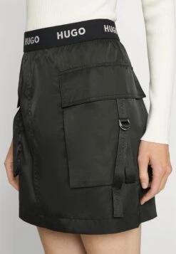 Hugo Roinna - Jupe Trapèze - Black -ESPRIT Soldes 2629701b38d34a7eb546c7252dc5381c