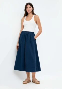 Oysho Jupe Trapèze - Royal Blue -ESPRIT Soldes 2a1411c0f07c4b63a346d076369f006a