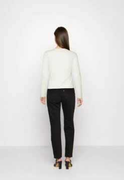 TOM TAILOR Denim With Buttons - T-Shirt À Manches Longues - White 9 TOM TAILOR Denim With Buttons - T-Shirt À Manches Longues - White -ESPRIT Soldes 2f2863c6225c4266812eef34a15651d4