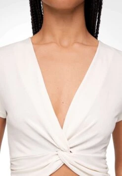 Oysho Short-Sleeved V-Neck - T-Shirt Basique - Off White -ESPRIT Soldes 33322a53b46449b0b07fd3c327e91d71