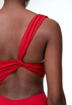 Oysho Floral Asymmetric - Maillot De Bain - Red -ESPRIT Soldes 3402d5b9cb04453886050029e77dd918