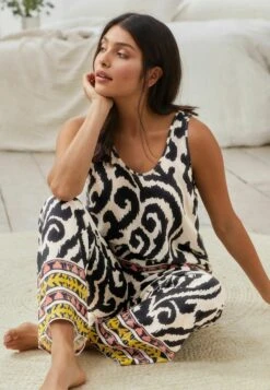 Next Pyjama - Monochrome Abstract -ESPRIT Soldes 38ecc0bd4c804712bbbd7b5e72159ab7