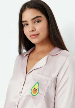 Trendyol Set - Pyjama - Beige 13 Trendyol Set - Pyjama - Beige -ESPRIT Soldes 3b171f498d62462b98130474d7eae11a