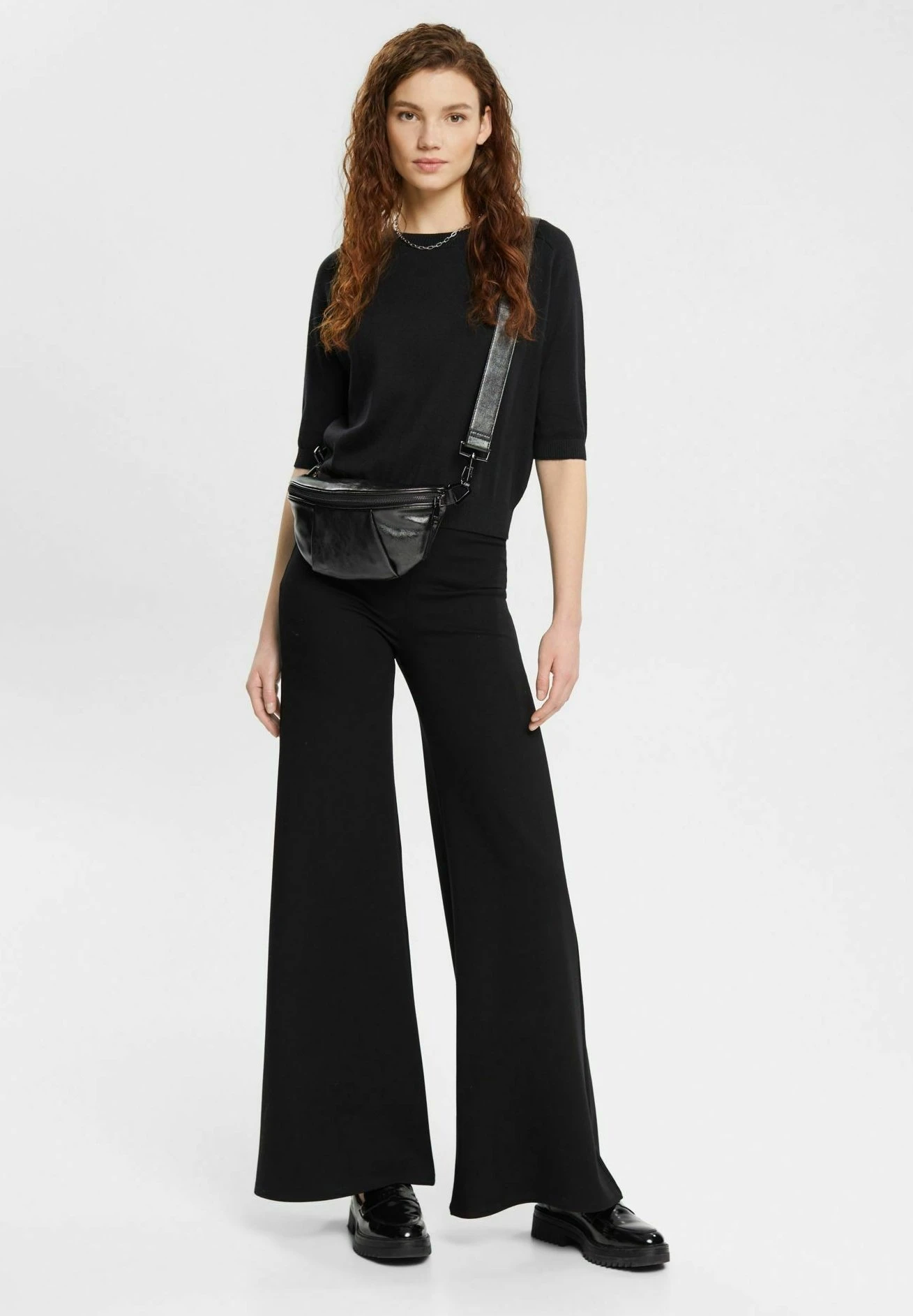 ESPRIT T-Shirt Basique - Black 7 ESPRIT T-Shirt Basique - Black – Image 5