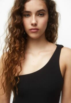 PULL & BEAR Asymmetric - Maillot De Bain - Black -ESPRIT Soldes a3ccf5fb3bb146f6ba6461c5c41f0f21