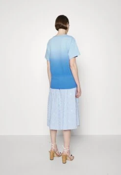 MAX & Co. Pulsante - Jupe Trapèze - Dyed Light Blue/White -ESPRIT Soldes a739759e8c274c10b6397bde87a7dd4f