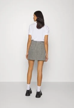 Modström Badia Skirt - Minijupe - Black/White -ESPRIT Soldes b60a9f6367ed45e98dcd91883682ecd9