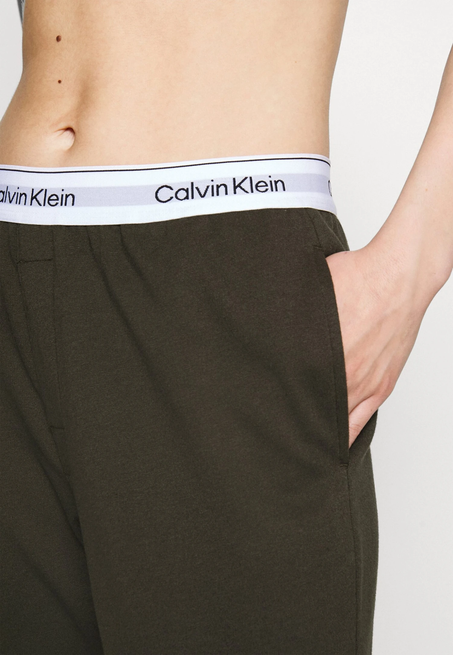 CALVIN KLEIN UNDERWEAR Jogger - Bas De Pyjama - Olive 7 CALVIN KLEIN UNDERWEAR Jogger - Bas De Pyjama - Olive – Image 5
