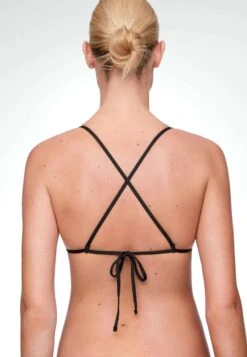 Oysho Floral Appliqué Triangle - Haut De Bikini - Black 14 Oysho Floral Appliqué Triangle - Haut De Bikini - Black -ESPRIT Soldes cea7a8f630384d4d8816fa28c78264f7