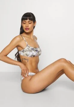 SAMSØE SAMSØE Leah - Haut De Bikini - Olive -ESPRIT Soldes d13f138f1f284ad5a9d32a6f24e3f141