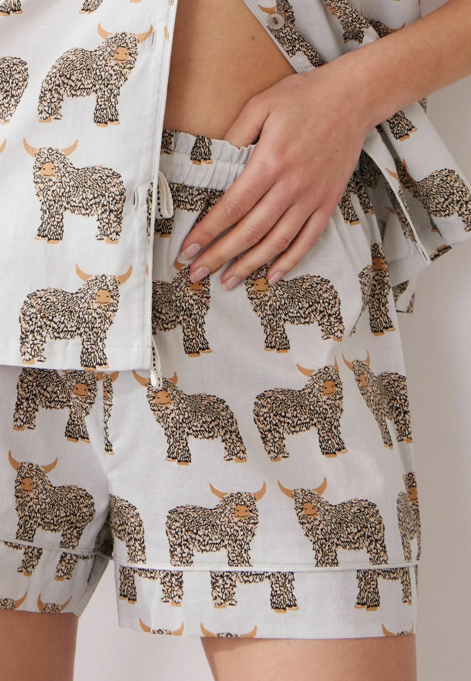 Next Set Short Sleeve Button Through Standard - Pyjama - Grey Hamish Cow 6 Next Set Short Sleeve Button Through Standard - Pyjama - Grey Hamish Cow – Image 4