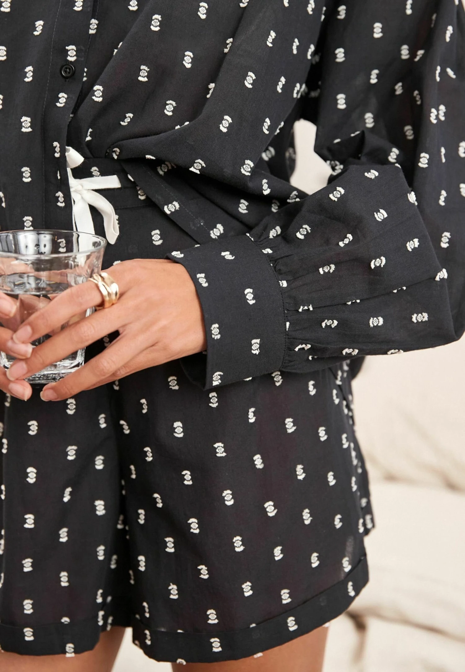 Next Embroidered Button Through Standard - Pyjama - Black 6 Next Embroidered Button Through Standard - Pyjama - Black – Image 4