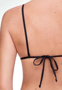 Oysho Floral Appliqué Triangle - Haut De Bikini - Black 13 Oysho Floral Appliqué Triangle - Haut De Bikini - Black -ESPRIT Soldes f16829583d594726a773daaaf85d35c8